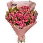 Bouquet of roses "My beauty!" + Gift basket "Sweet Life" + Tiramisu Cake, 800 g - image-0