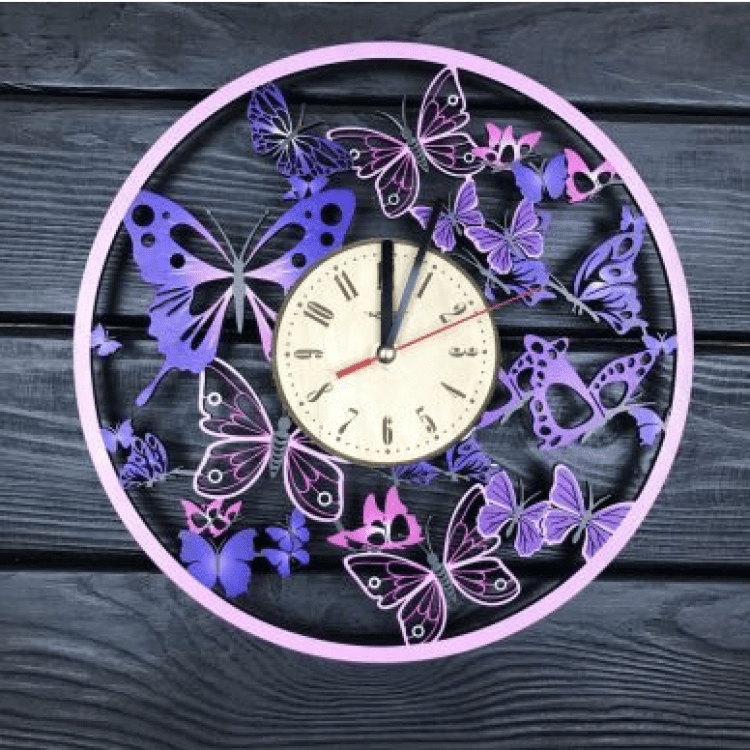 Дерев'яний настінний годинник з ультрафіолетом  "Вальс метеликів" - image-0